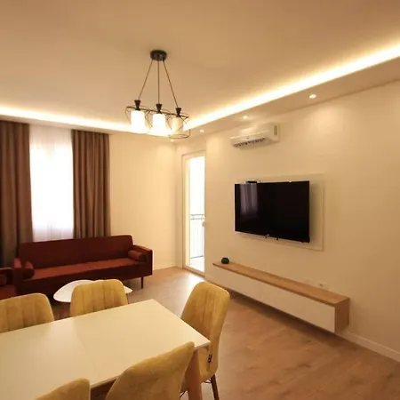 아파트 Cozy By The